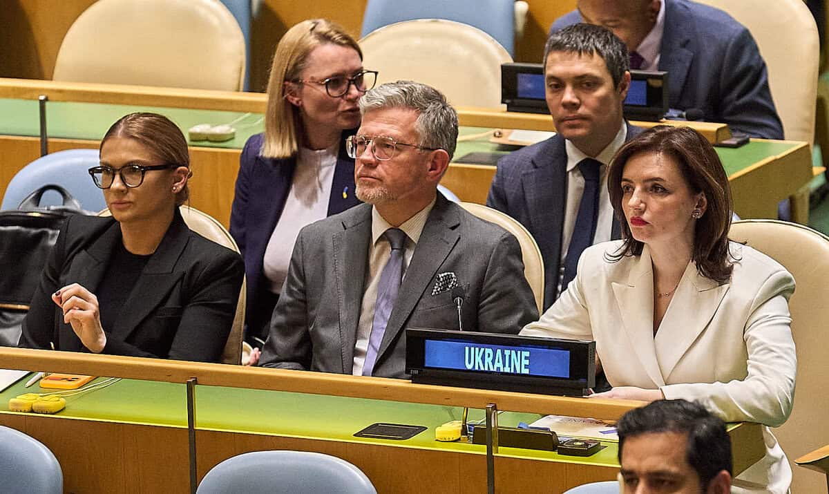 UN General Assembly Demands That Russia Return Ukrainian Children Amid the War